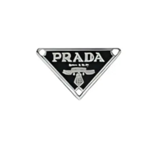 Pin’s Prada triangle noir luxe