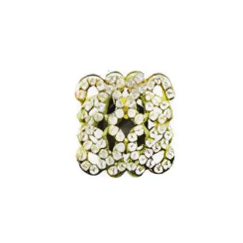 Pin’s lettre M strass pour Crocs