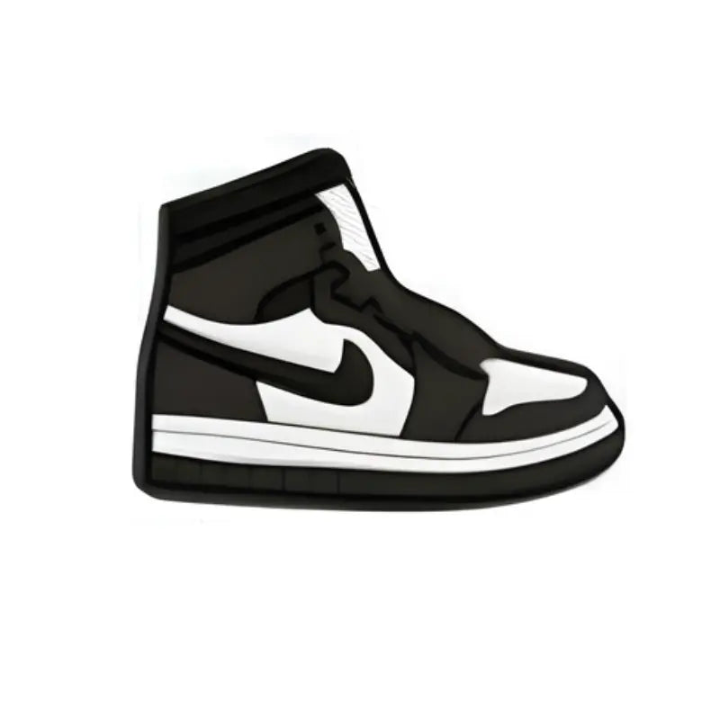 Pin's sneaker noir et blanc pour Crocs - Accessoire streetwear ClogsAddict