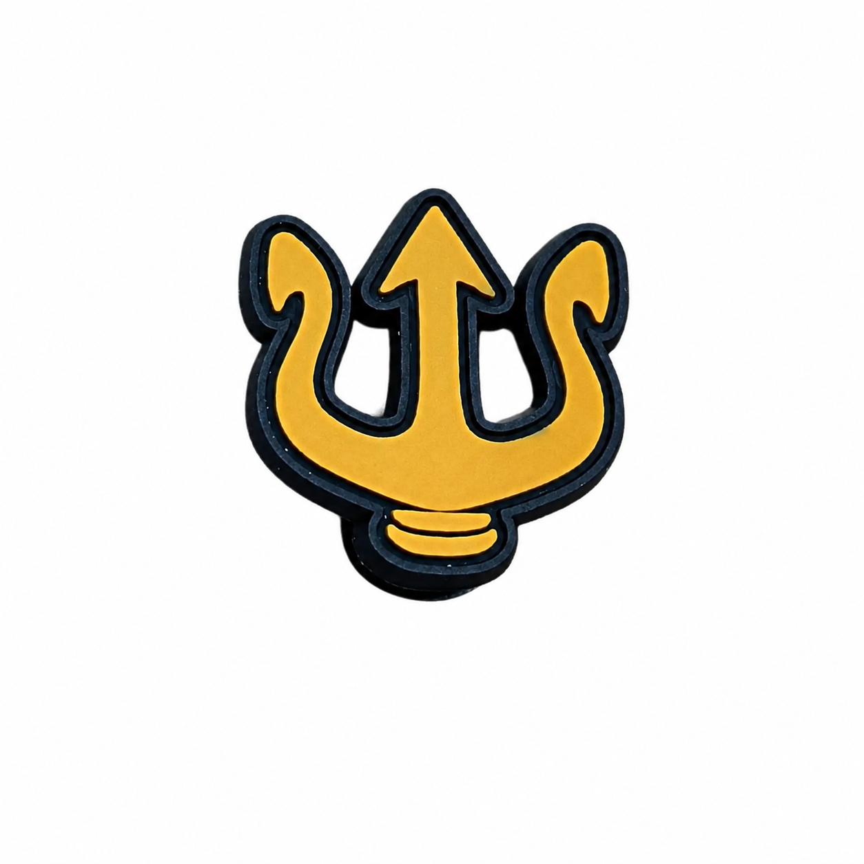 Pin's trident doré pour Crocs - Accessoire streetwear et culture urbaine ClogsAddict